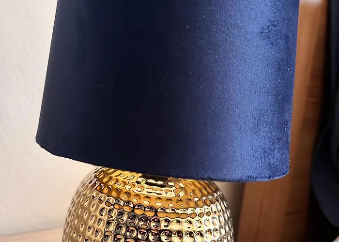 Madama Cristina 63 *